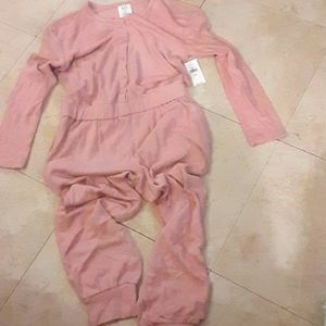 Gap jumpsuit (new)